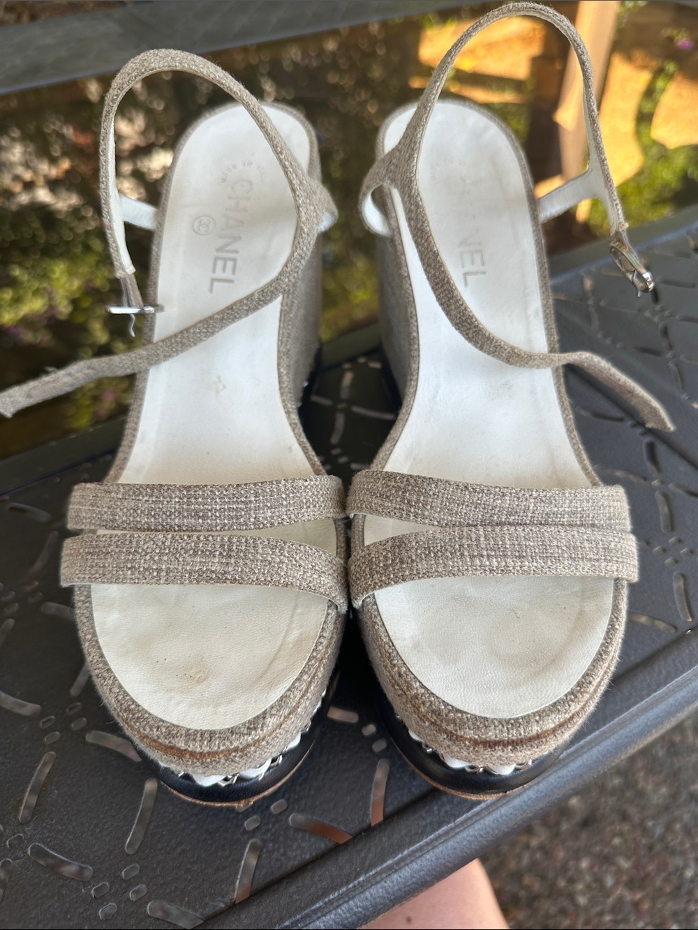 CHANEL Tan Linen-Textured Platform Slingback Heels